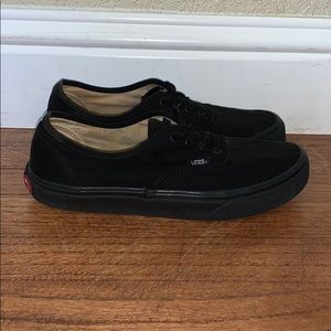 3 for $20😍💎Authentic Black Vans